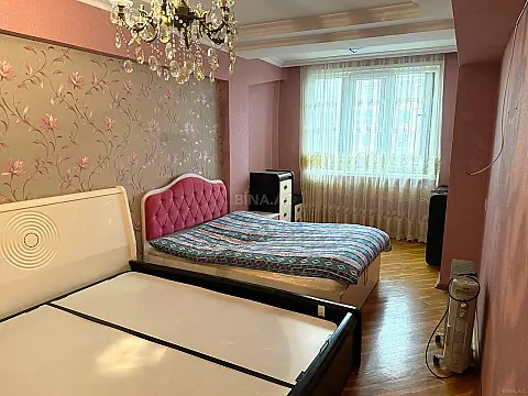 Satılır 3 otaqlı mənzil 100 m²