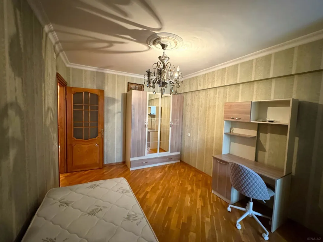 Satılır 3 otaqlı mənzil 100 m²