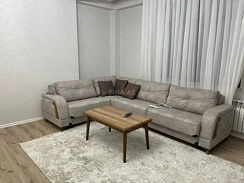 Satılır 2 otaqlı mənzil 82 m²
