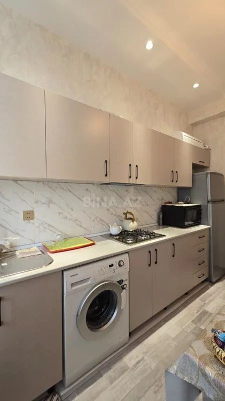 Satılır 1 otaqlı mənzil 35 m²