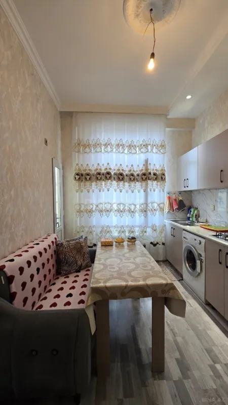 Satılır 1 otaqlı mənzil 35 m²