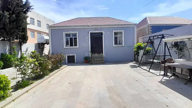 Satılır 4 otaqlı həyət evi 100 m²