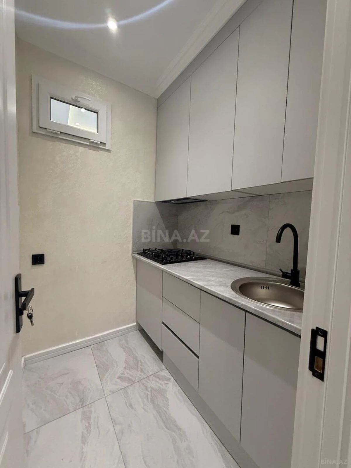 Satılır 2 otaqlı mənzil 35 m²