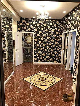 Kirayə verilir 3 otaqlı mənzil 120 m²