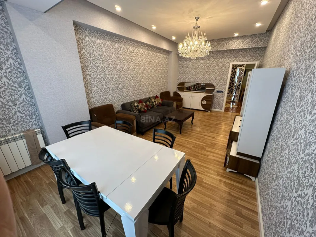 Kirayə verilir 3 otaqlı mənzil 120 m²