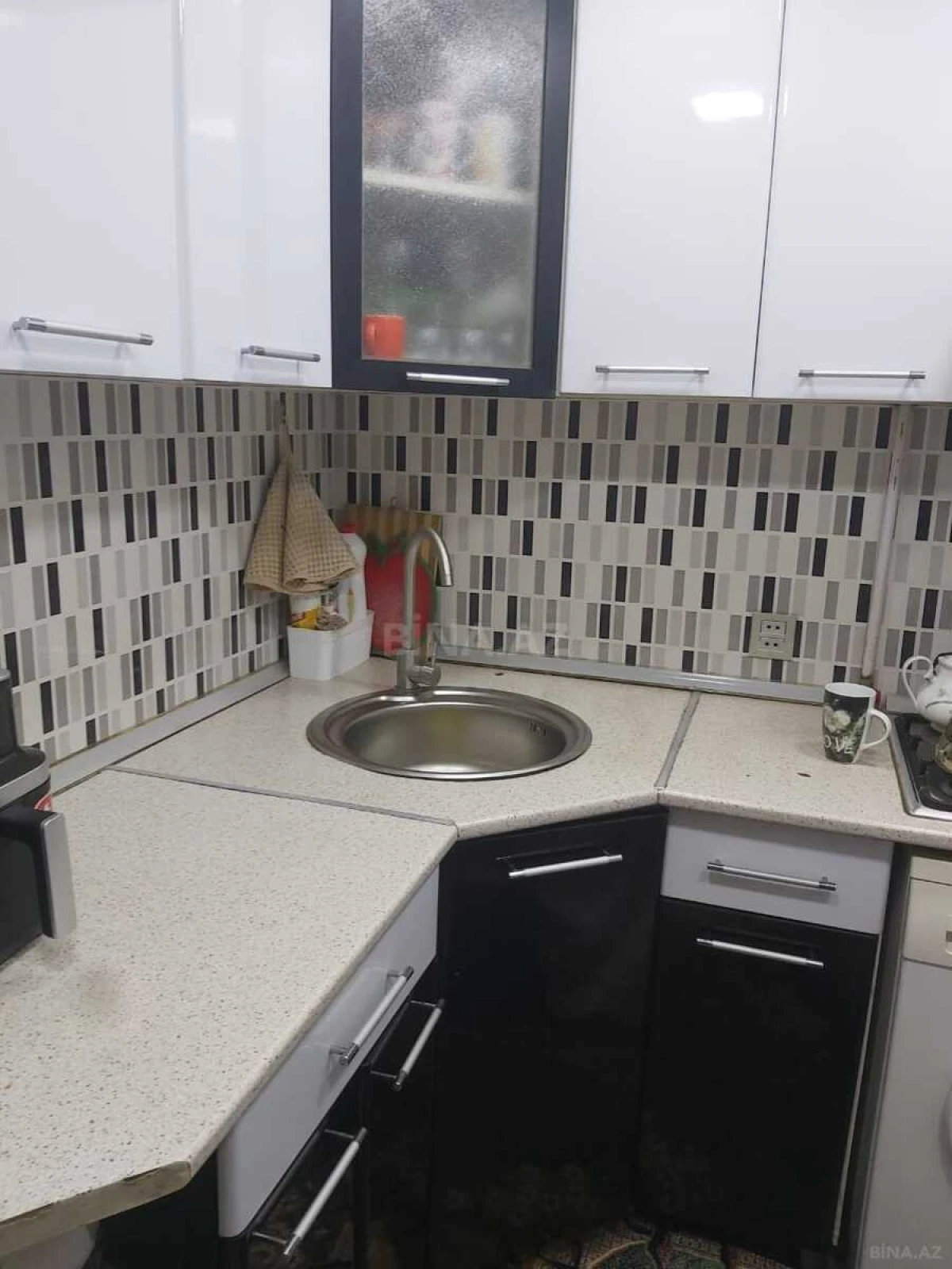 Satılır 2 otaqlı mənzil 65 m²