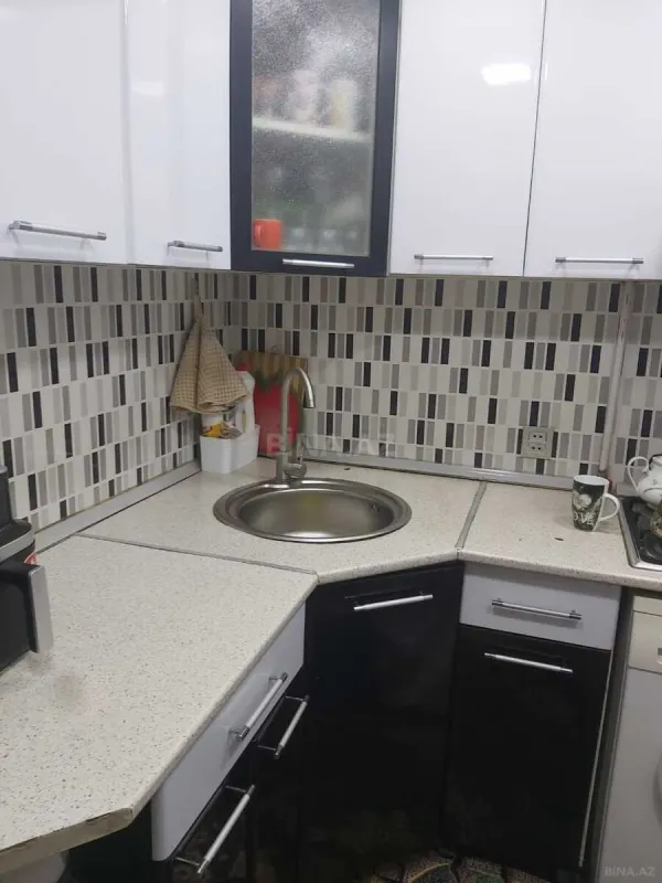 Satılır 2 otaqlı mənzil 65 m²