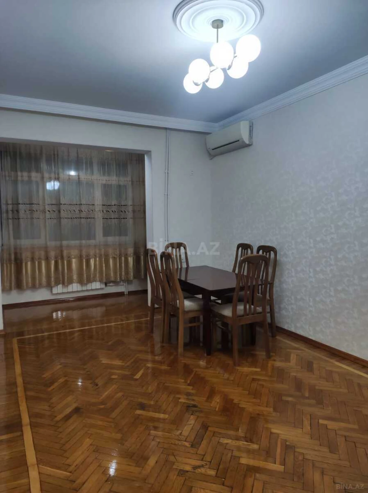 Satılır 2 otaqlı mənzil 52 m²