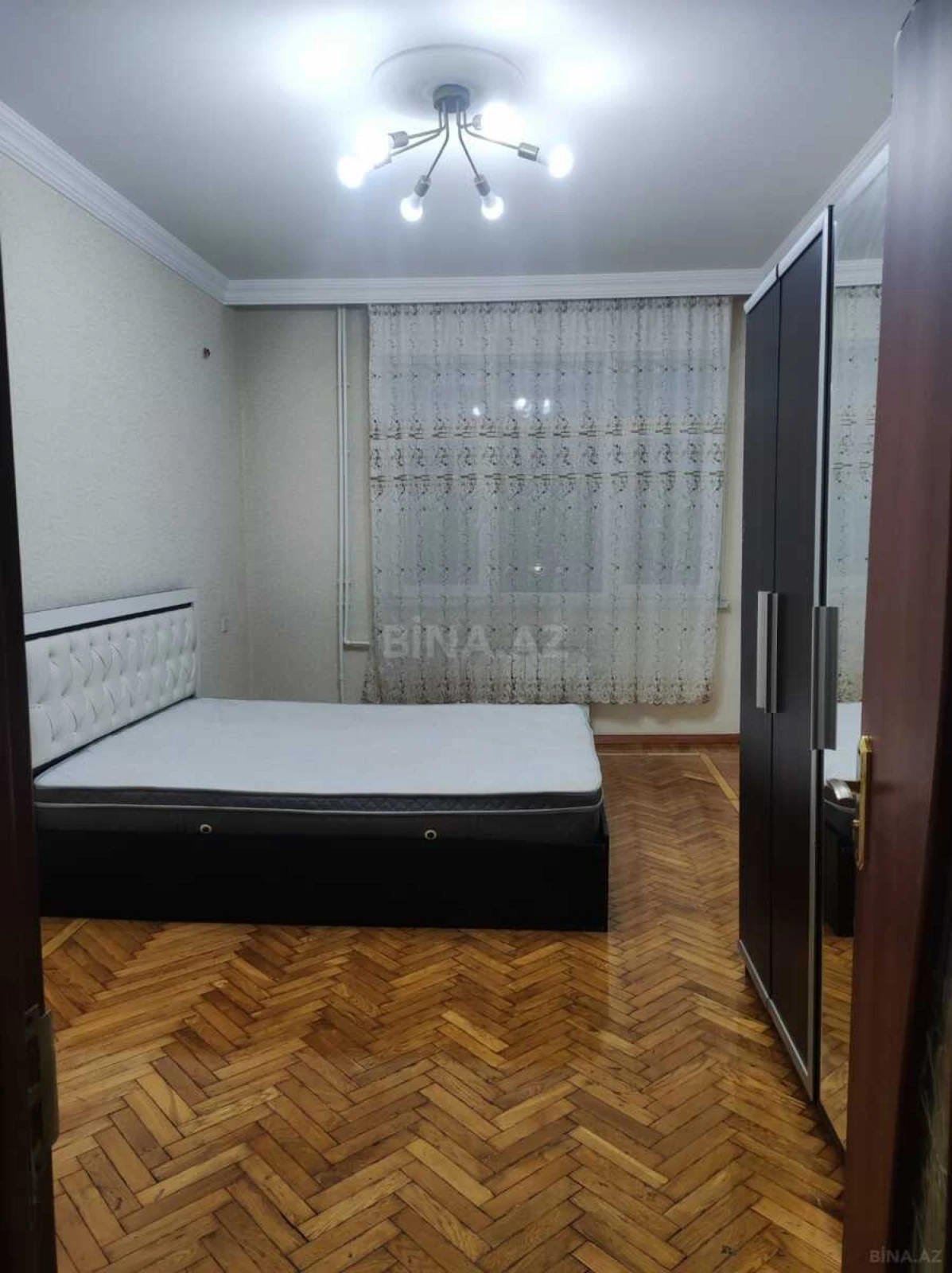 Satılır 2 otaqlı mənzil 52 m²