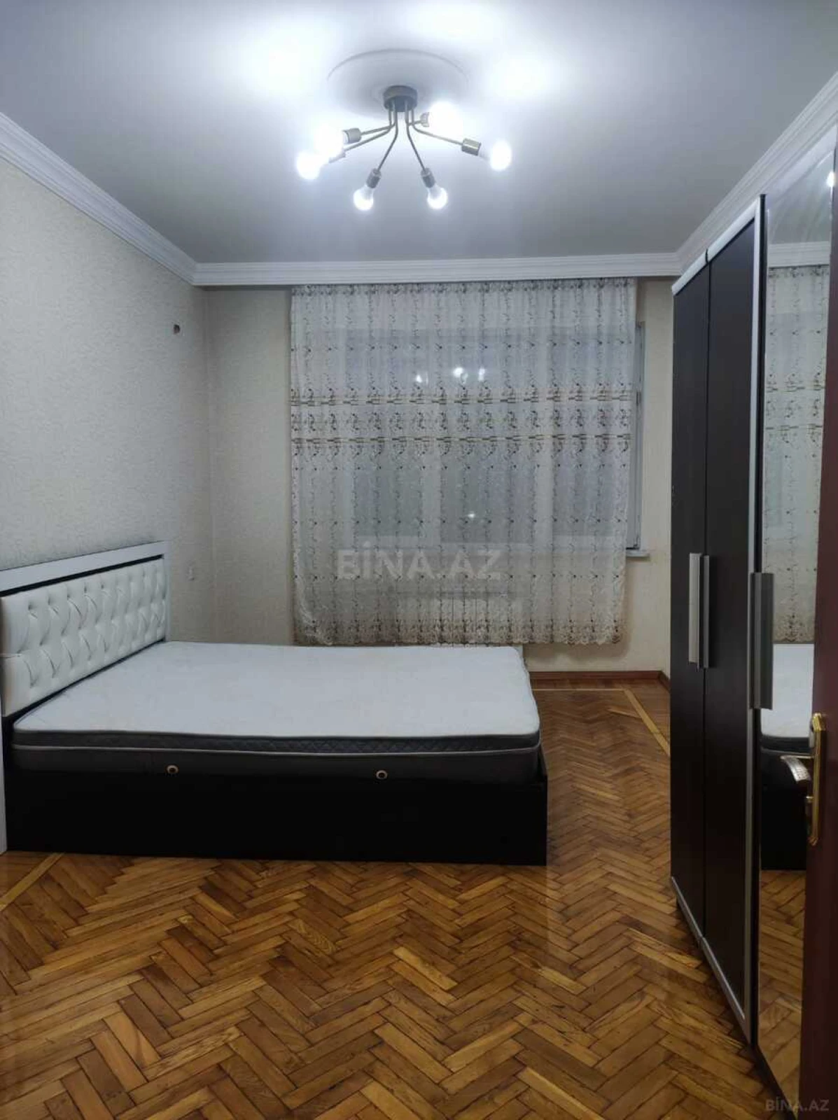 Satılır 2 otaqlı mənzil 52 m²