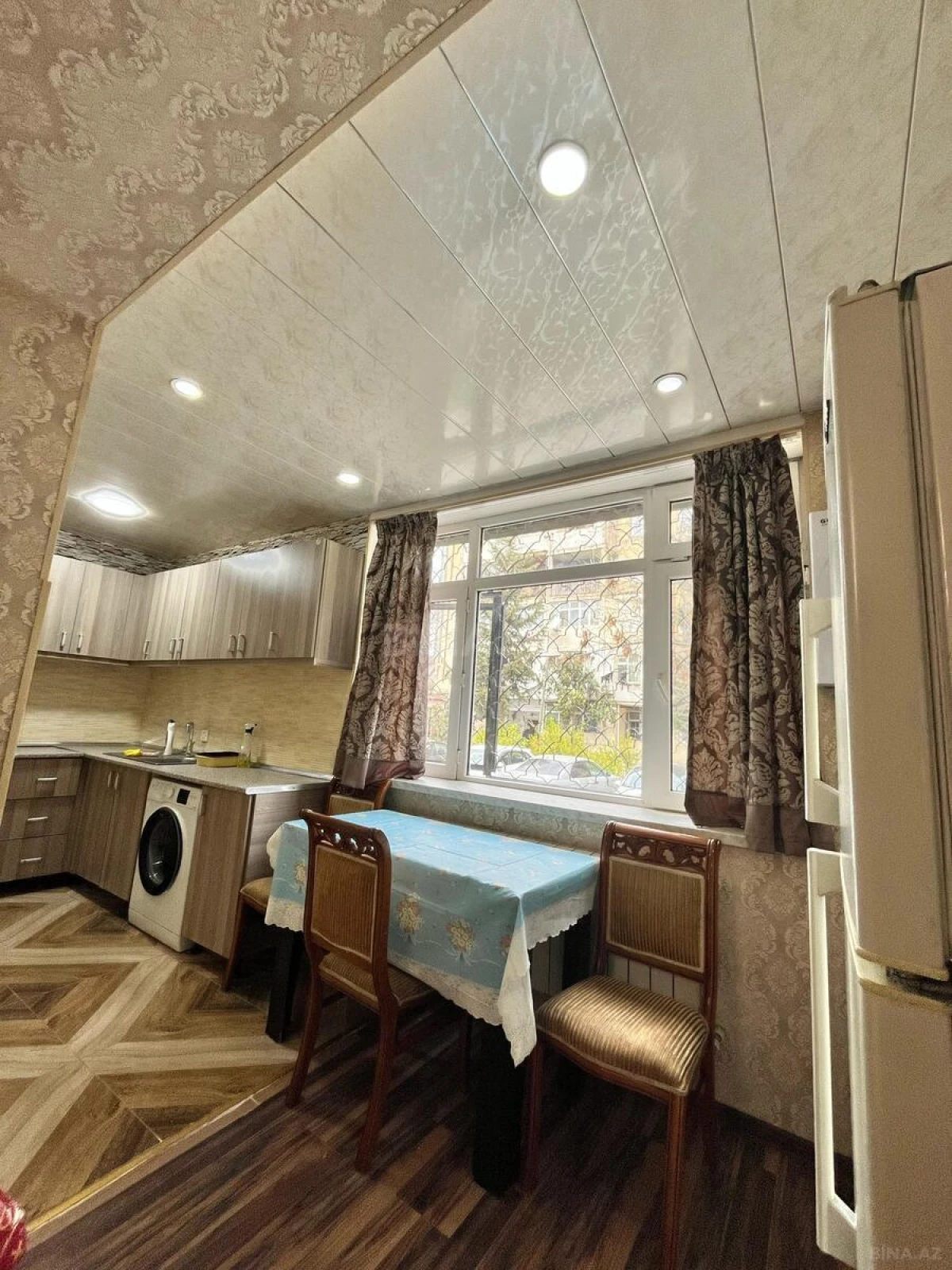 Kirayə verilir 3 otaqlı mənzil 90 m²