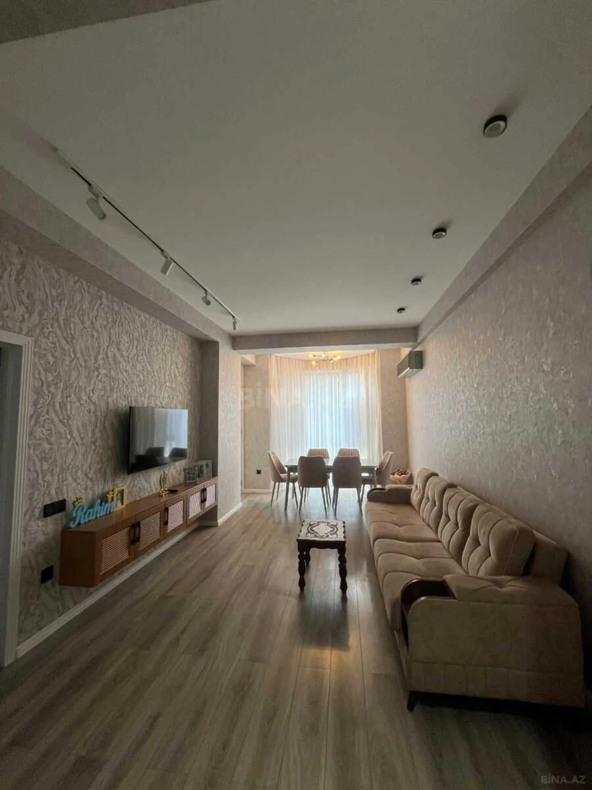 Satılır 2 otaqlı mənzil 69 m²
