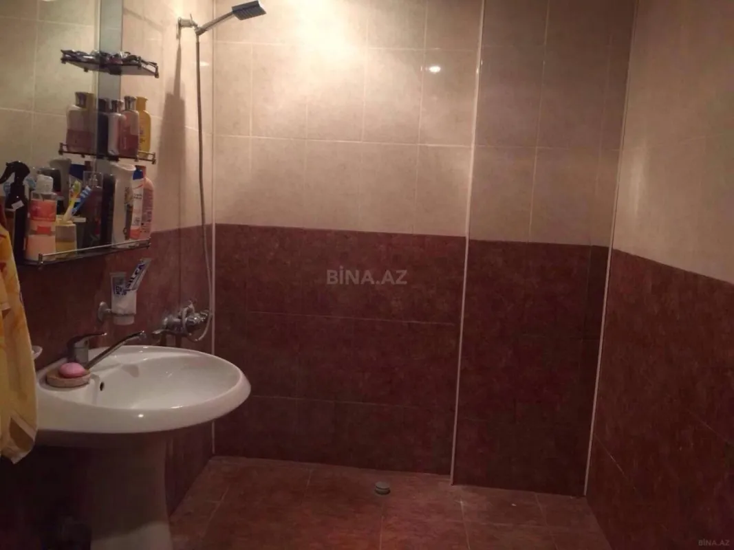 Satılır 2 otaqlı mənzil 62 m²