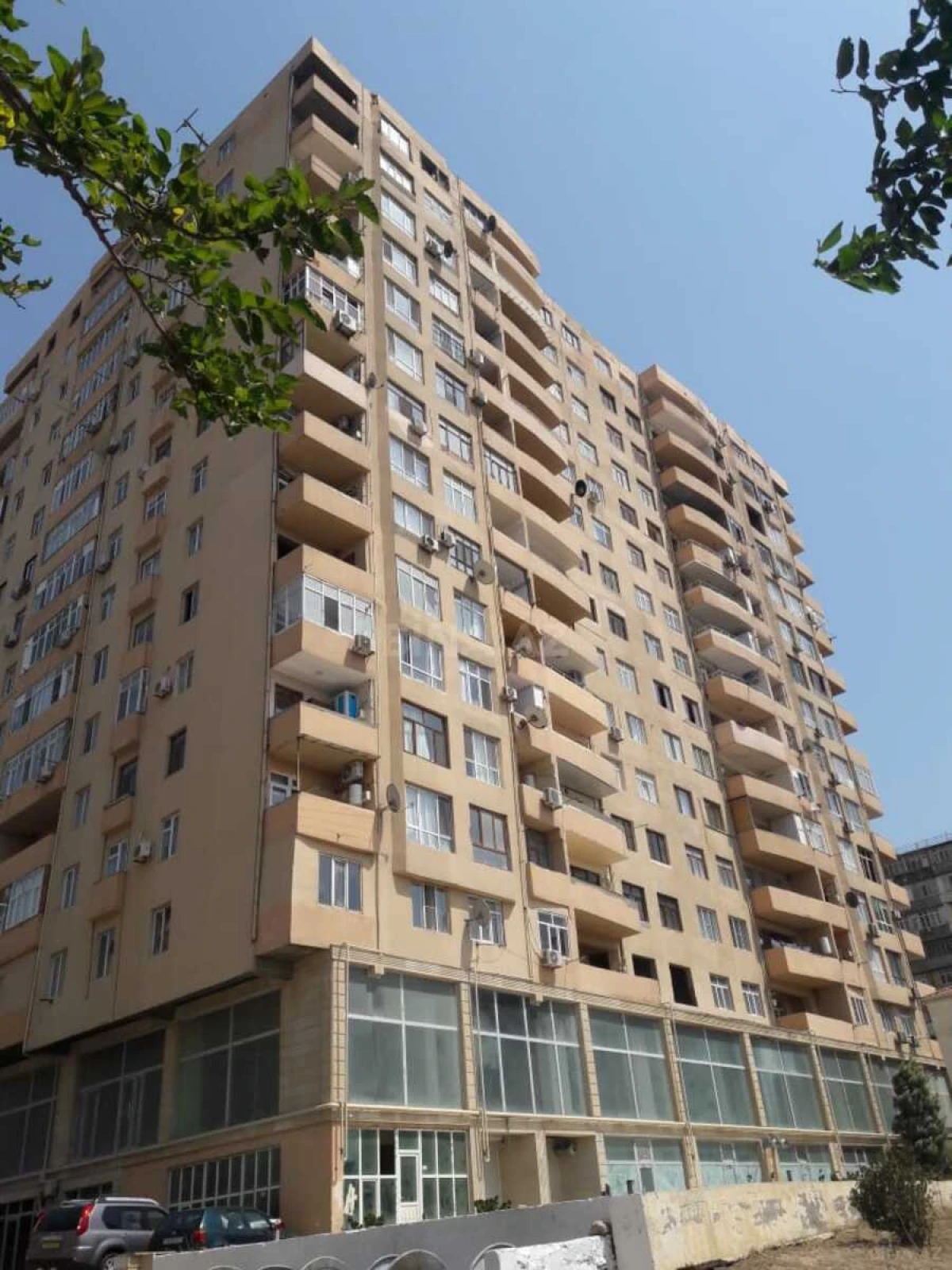 Satılır 2 otaqlı mənzil 62 m²
