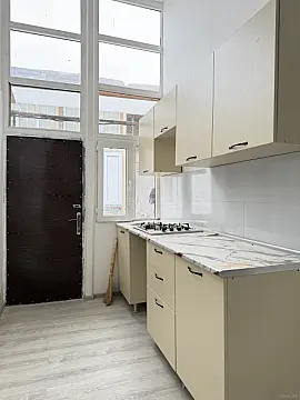 Satılır 2 otaqlı mənzil 32 m²