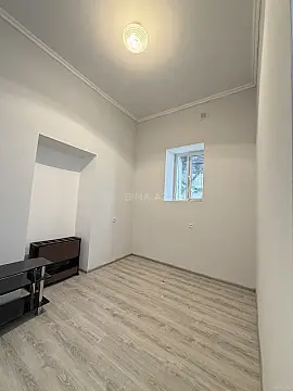 Satılır 2 otaqlı mənzil 32 m²