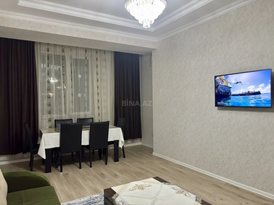 Kirayə verilir 2 otaqlı mənzil 63 m²