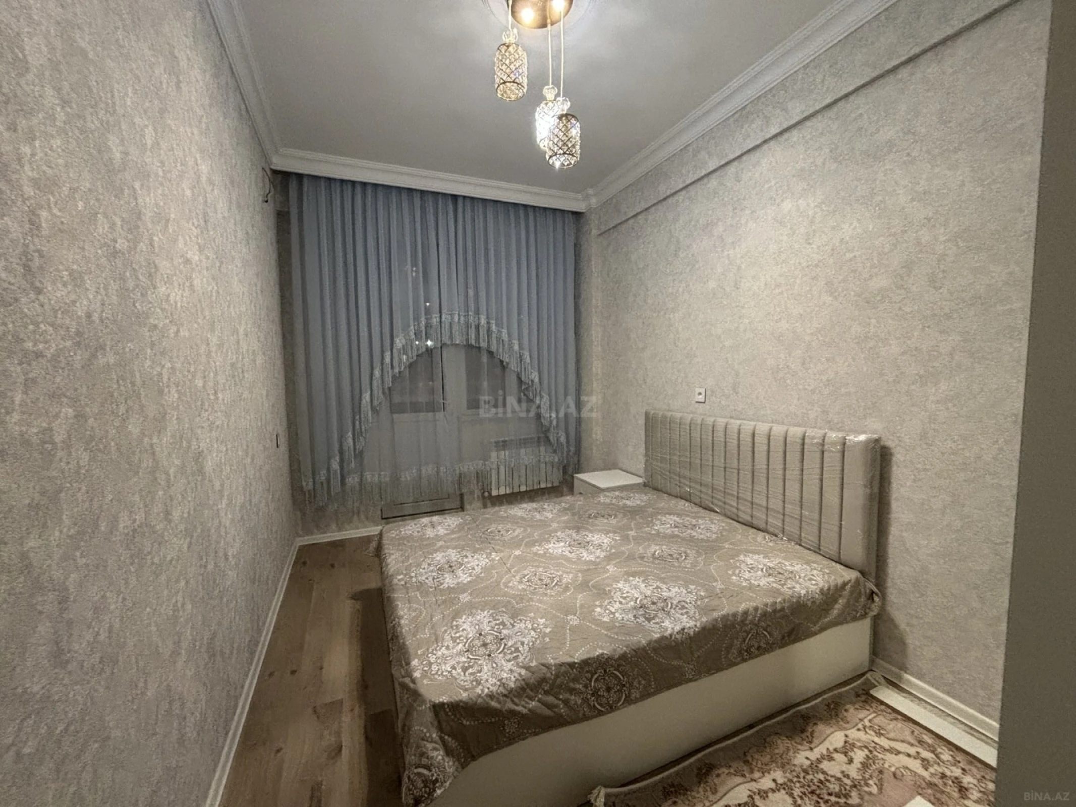 Kirayə verilir 2 otaqlı mənzil 63 m²