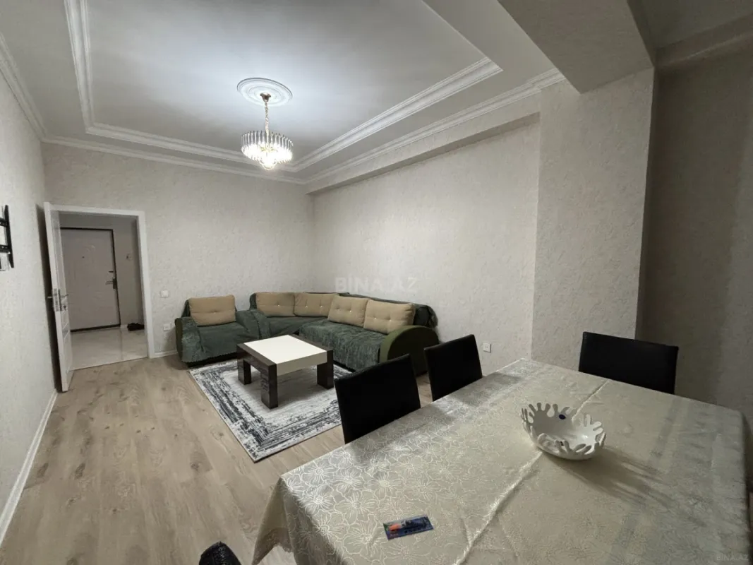 Kirayə verilir 2 otaqlı mənzil 63 m²