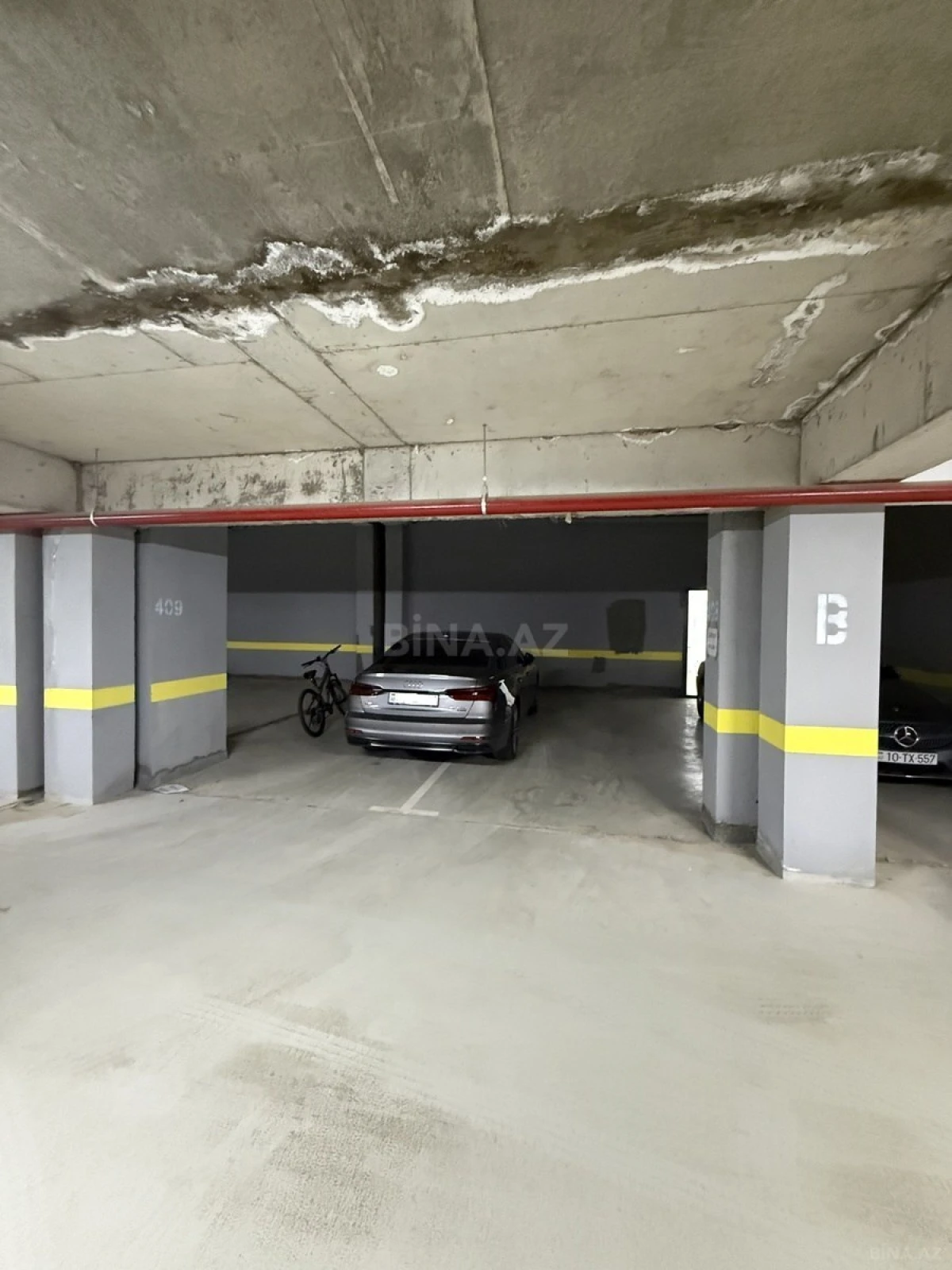 Kirayə verilir 4 otaqlı mənzil 130 m²