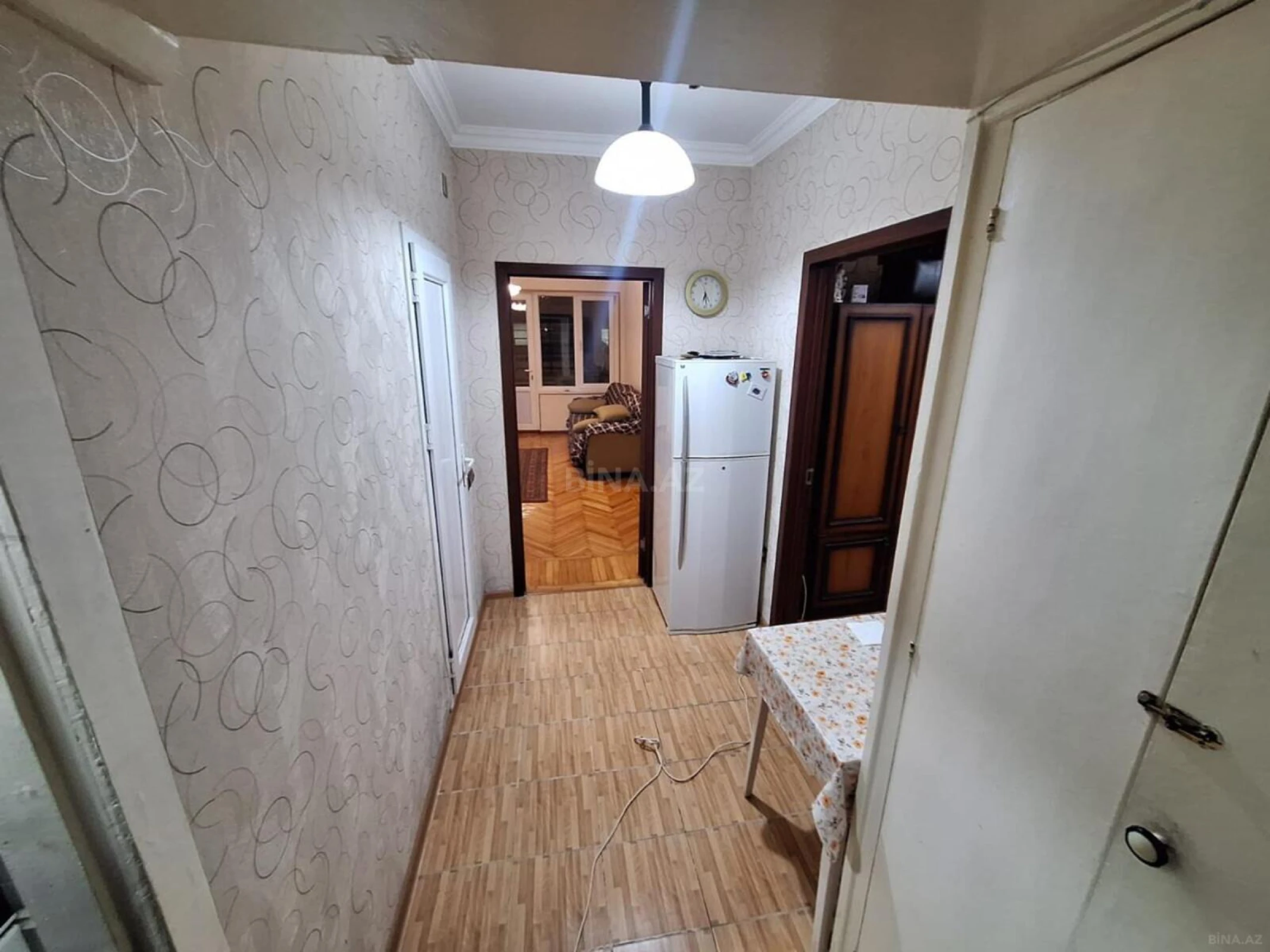 Kirayə verilir 2 otaqlı mənzil 50 m²