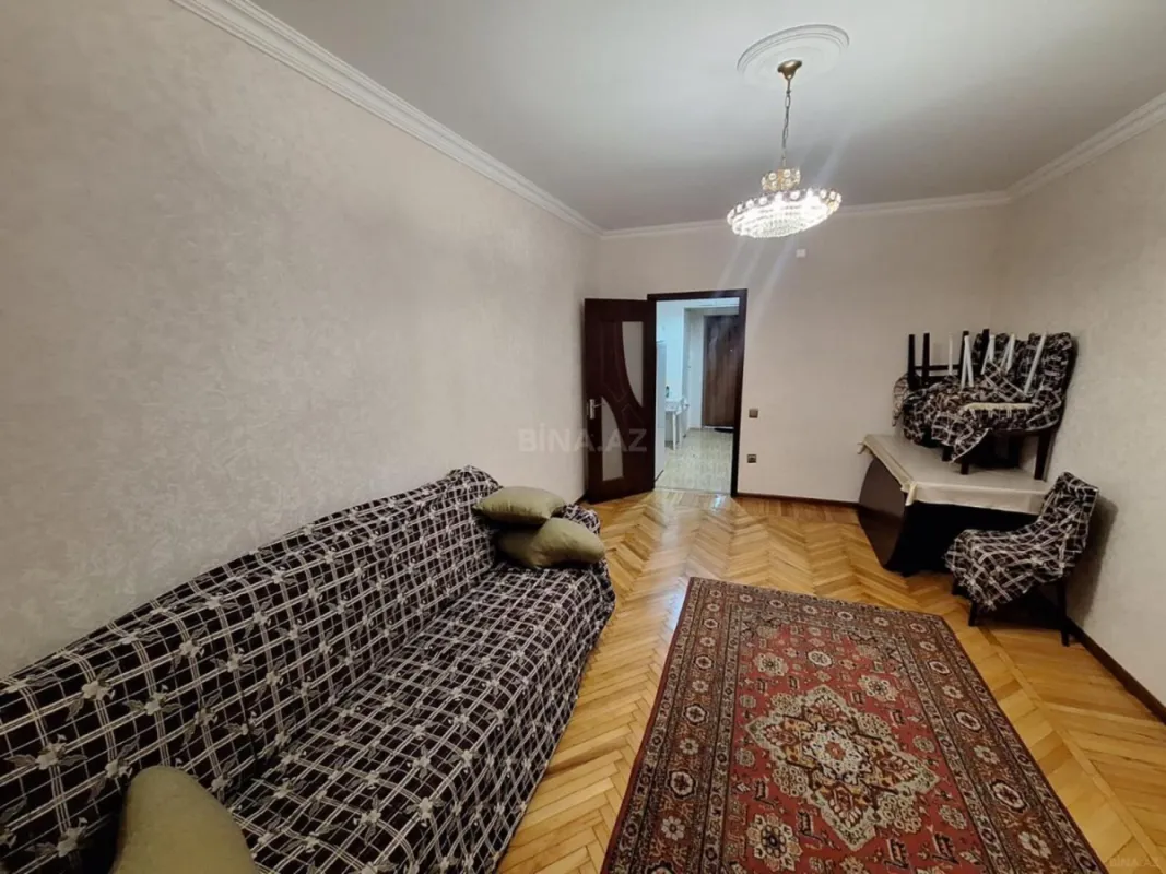 Kirayə verilir 2 otaqlı mənzil 50 m²