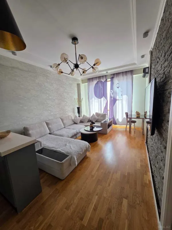 Kirayə verilir 3 otaqlı mənzil 100 m²