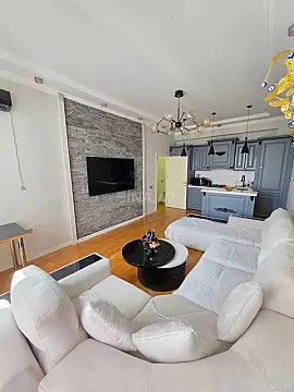 Kirayə verilir 3 otaqlı mənzil 100 m² — Bakı 3 otaq 100.00 m²