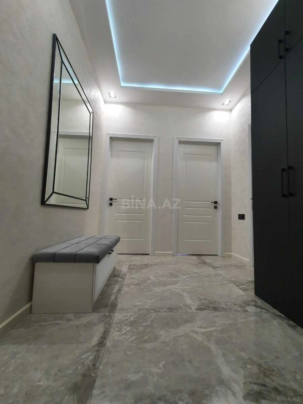 Kirayə verilir 2 otaqlı mənzil 85 m²