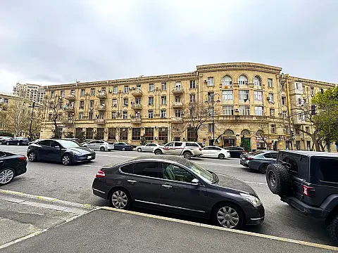 Satılır 2 otaqlı mənzil 30 m² — Bakı 2 otaq 30.00 m²