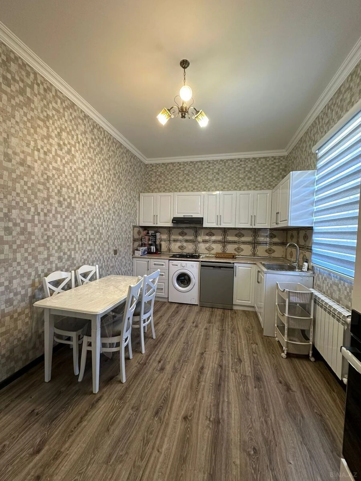 Kirayə verilir 5 otaqlı həyət evi 200 m²