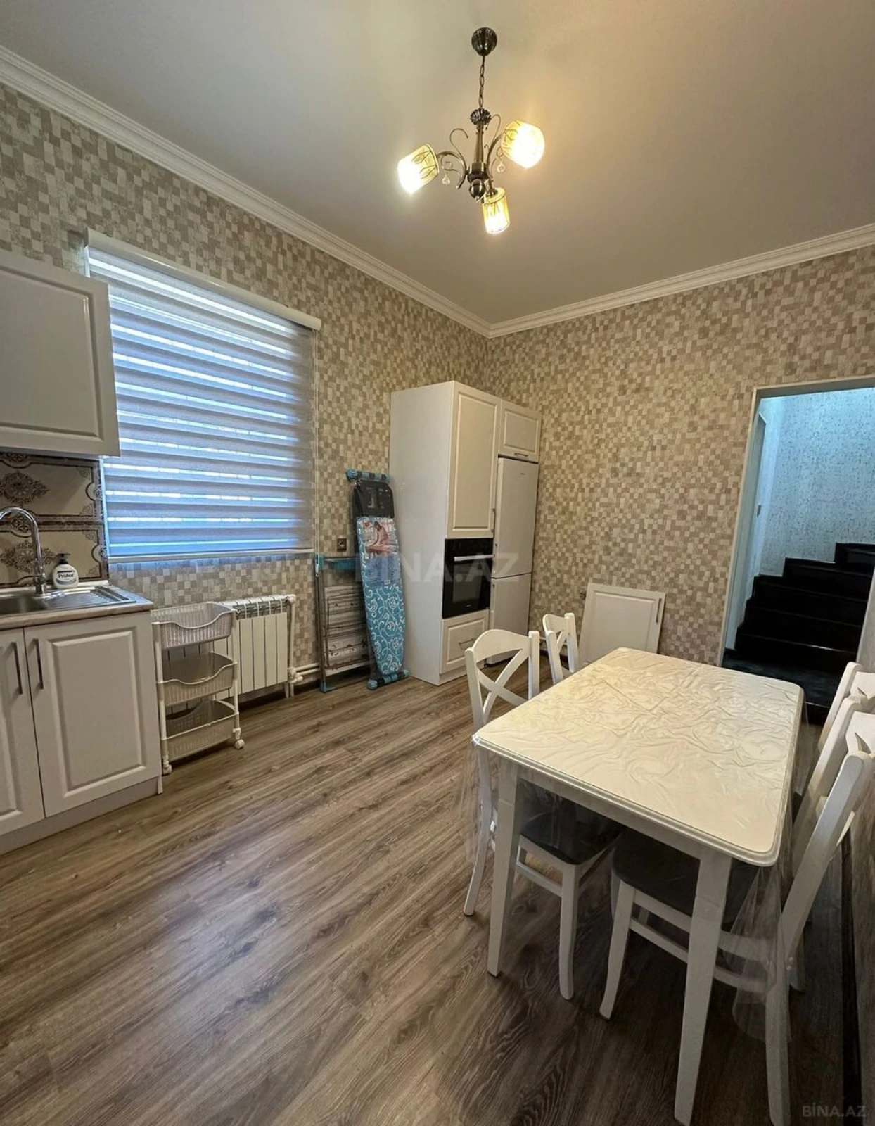 Kirayə verilir 5 otaqlı həyət evi 200 m²