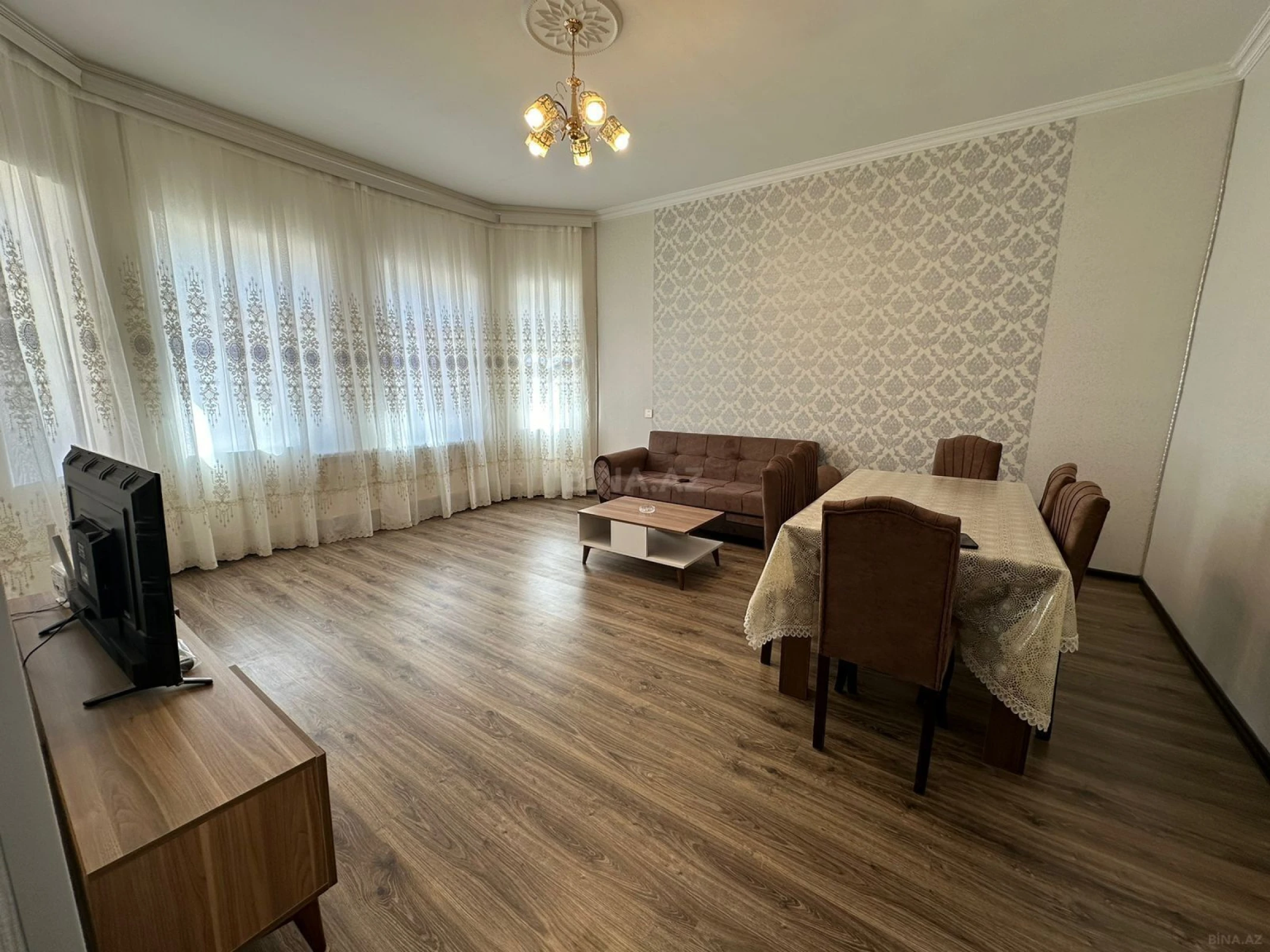 Kirayə verilir 5 otaqlı həyət evi 200 m²