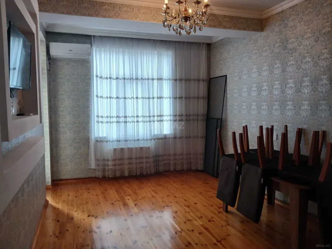 Kirayə verilir 2 otaqlı mənzil 55 m²