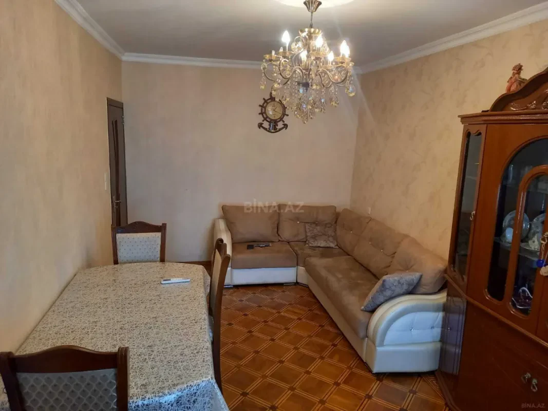 Satılır 3 otaqlı mənzil 90 m²