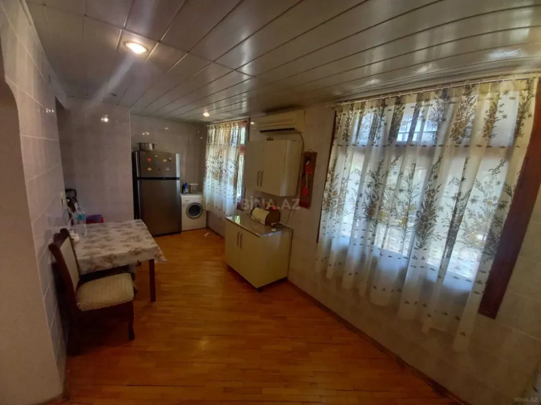 Satılır 3 otaqlı mənzil 90 m²
