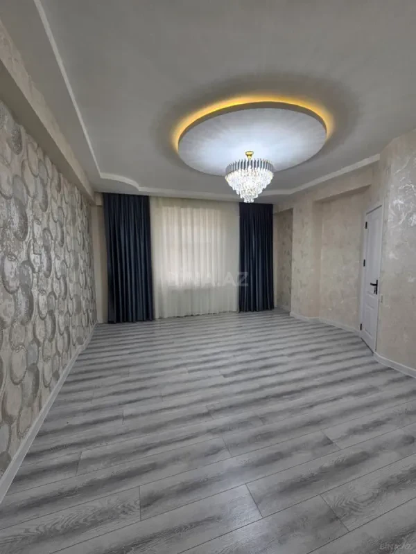 Satılır 2 otaqlı mənzil 57 m²