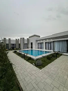 Satılır 5 otaqlı həyət evi 250 m² — Bakı, Mərdəkan 5 otaq 250.00 m²