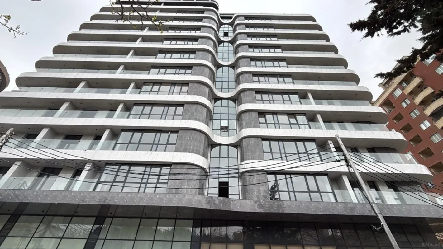 Satılır 2 otaqlı mənzil 98 m²