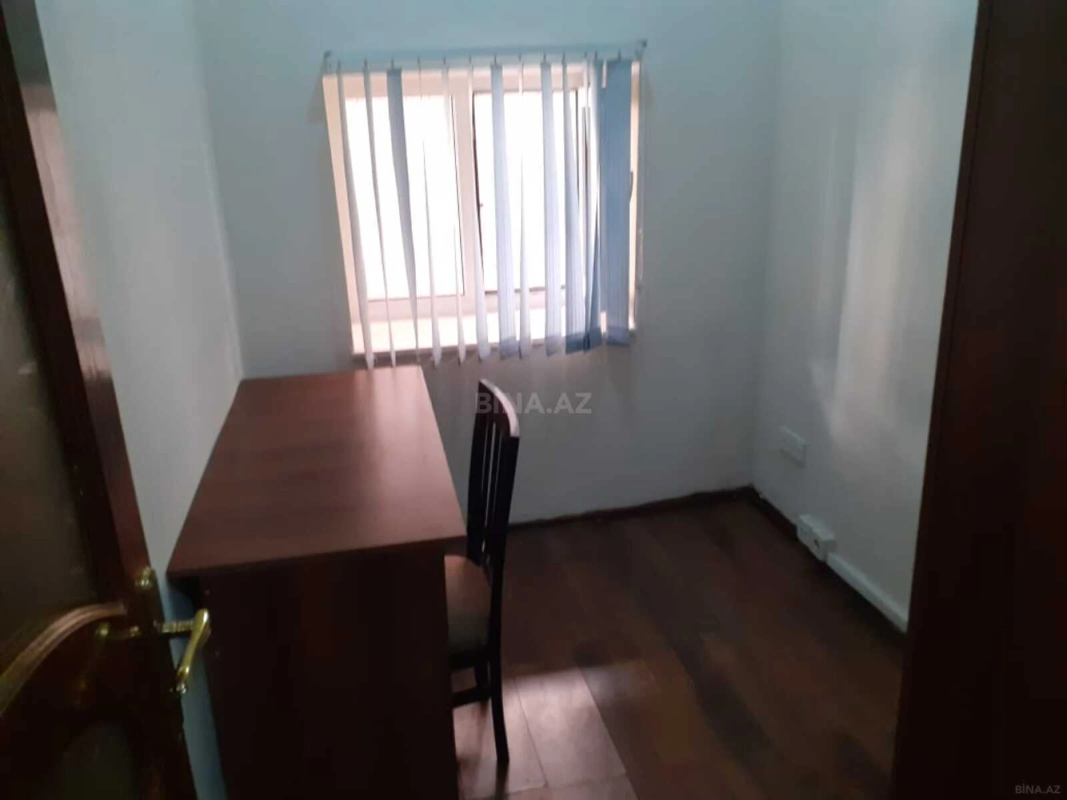 Satılır obyekt 80 m²