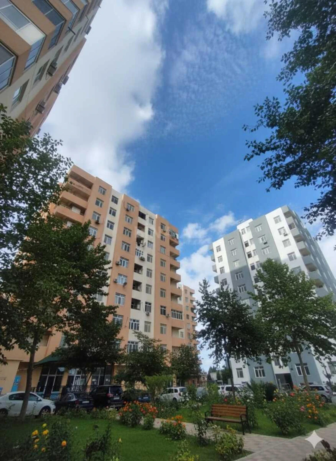 Kirayə verilir 2 otaqlı mənzil 65 m²