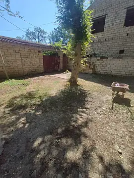 Satılır 3 otaqlı həyət evi 85 m²