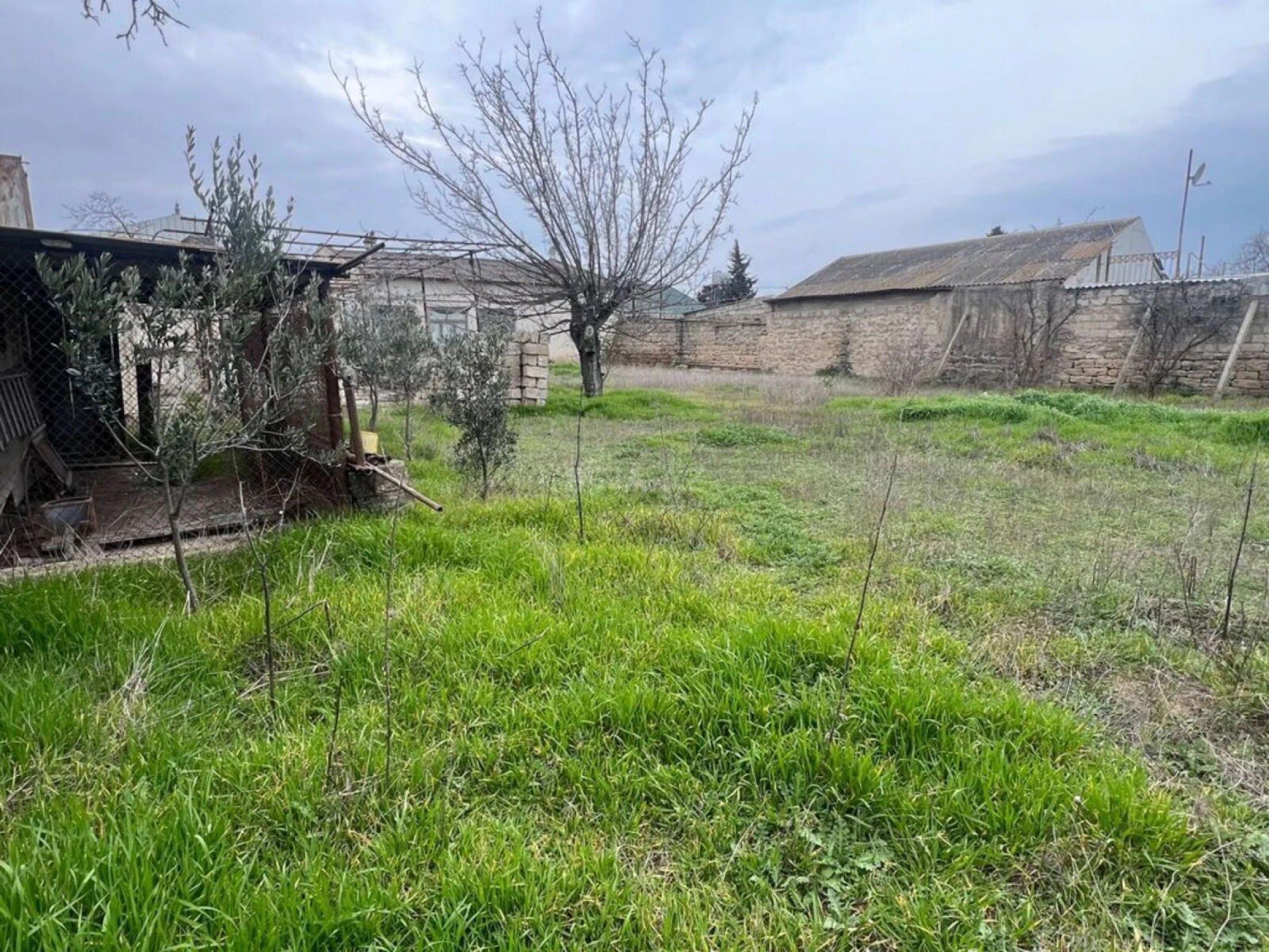 Satılır torpaq sahəsi 105 m²
