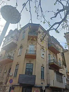 Kirayə verilir 1 otaqlı mənzil 30 m² — Bakı, Nizami 1 otaq 30.00 m²