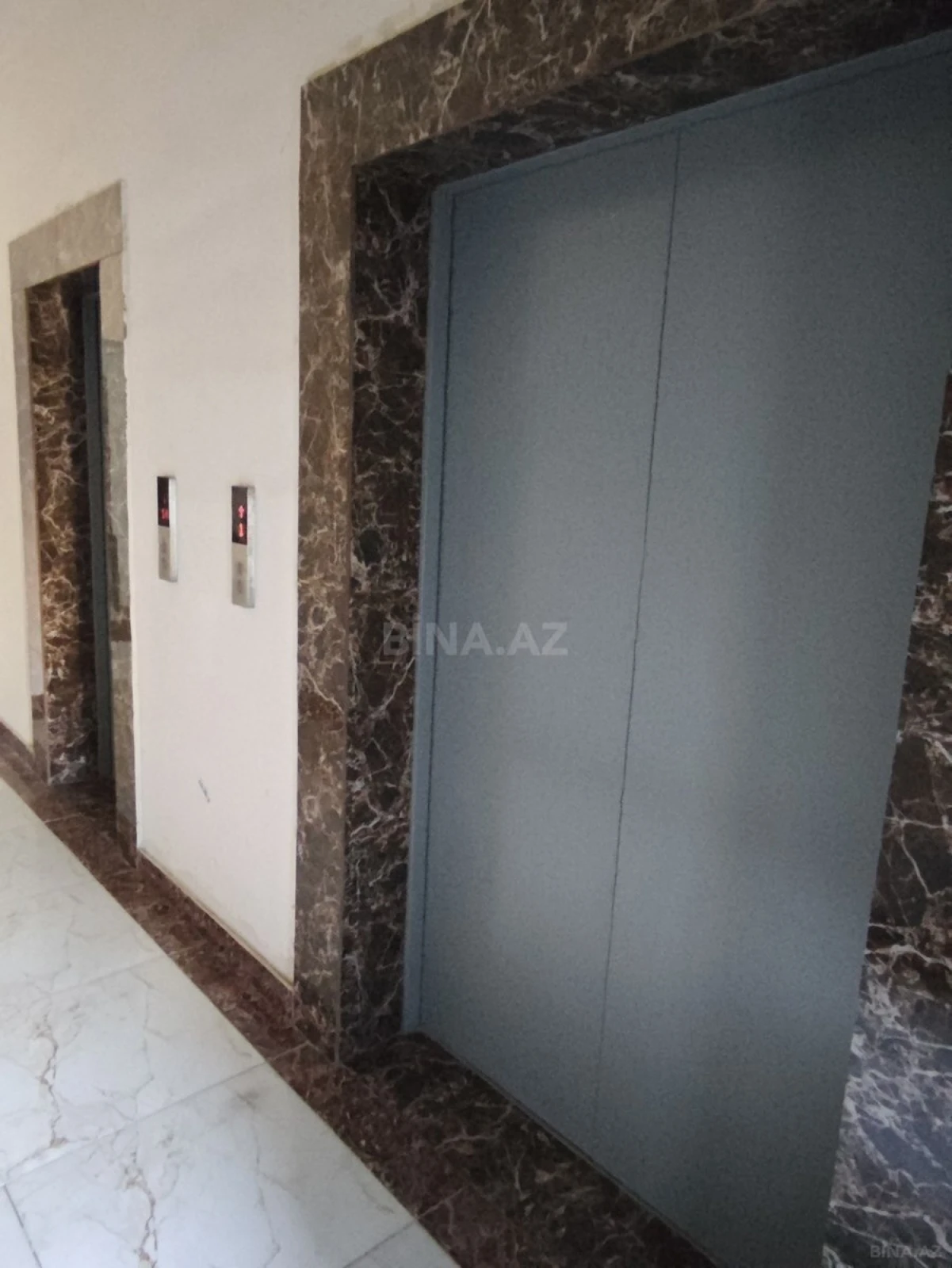 Satılır 2 otaqlı mənzil 65.5 m²
