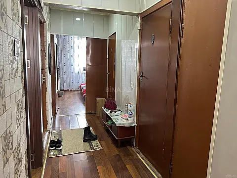 Satılır 2 otaqlı mənzil 67 m²
