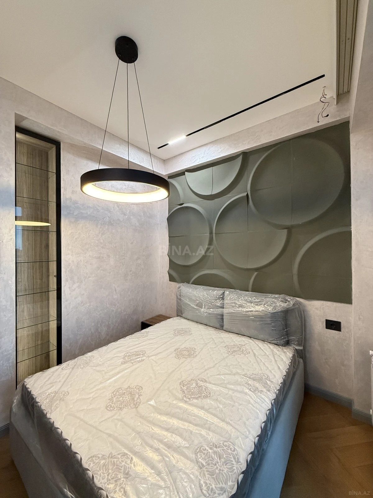 Satılır 2 otaqlı mənzil 42 m²