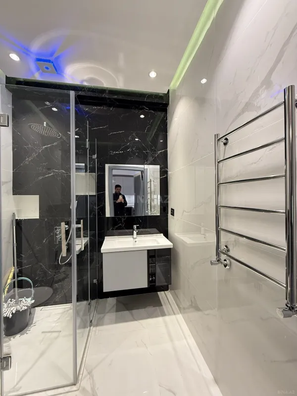 Satılır 2 otaqlı mənzil 42 m²