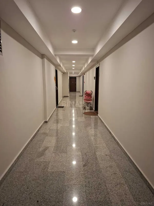Kirayə verilir 3 otaqlı mənzil 130 m²
