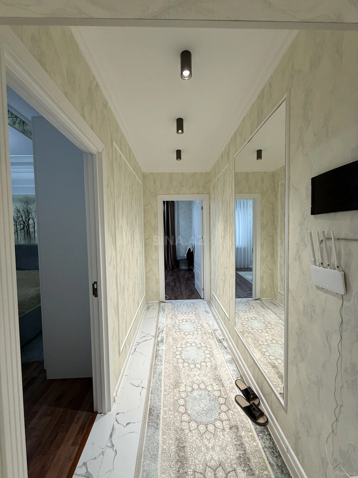 Kirayə verilir 2 otaqlı mənzil 60 m²